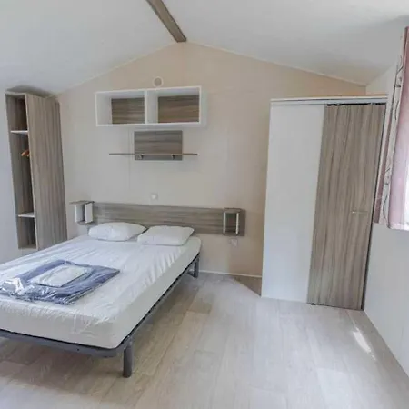 - Piscine - Ccbbggf Saint-Augustin (Charente-Maritime)