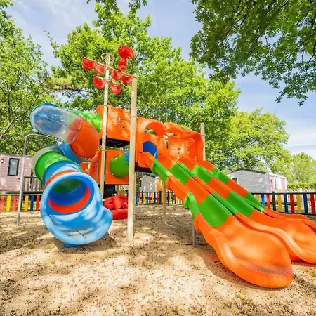 - Piscine - Ccbbggf Camping *