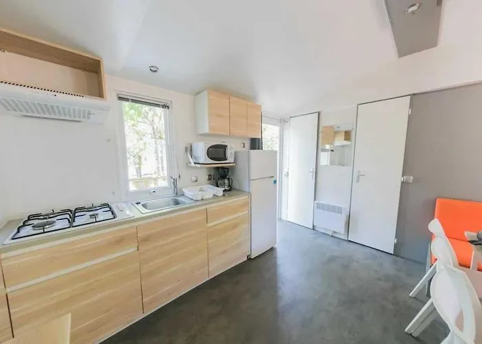 - Piscine - Ccbbggf Camping *