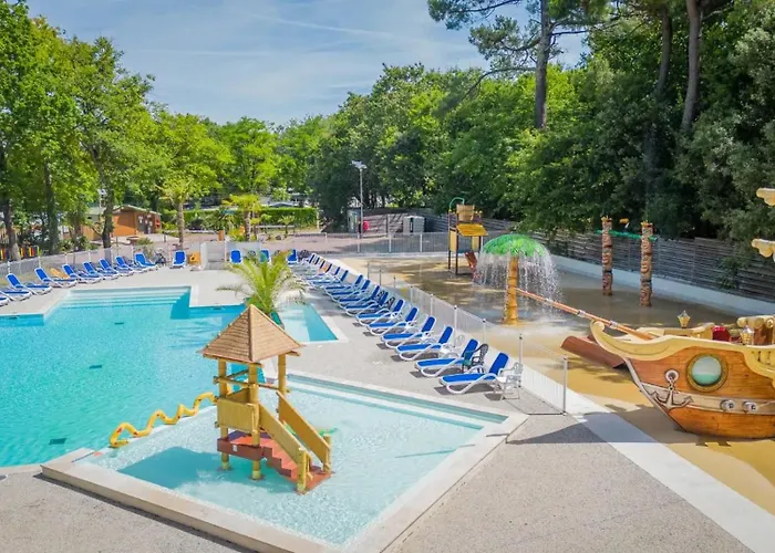 - Piscine - Ccbbggf Camping Saint-Augustin (Charente-Maritime)